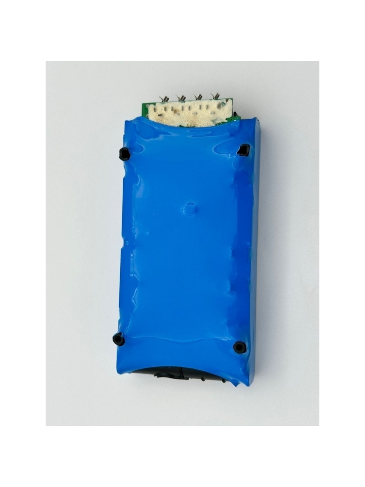 Midea P6 Master Şarjlı Dikey Süpürge 3500 Mah 25,2 V Batarya