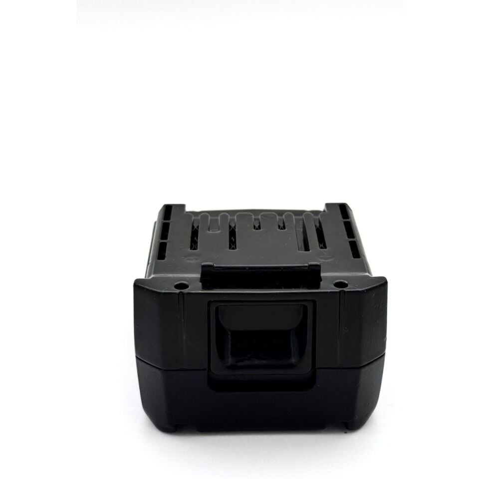 Makita Matkap  2.5Ah 14.4V  Batarya – Orjinal Uyumlu Uzun Ömürlü, Yüksek Performans Pil