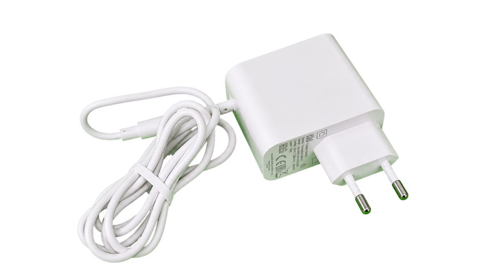 Adaptör 20V 1.2 AH 24W